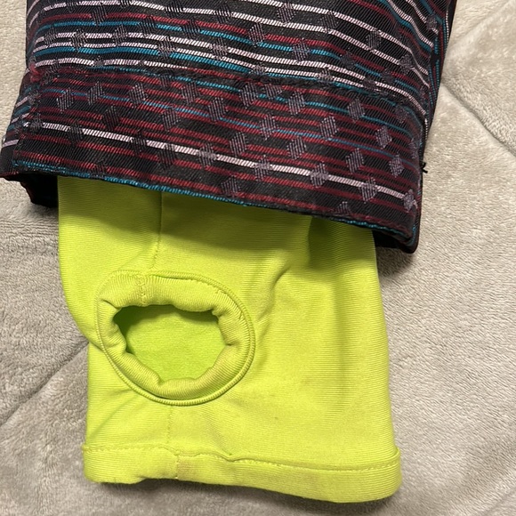 RARE! BURTON Snowboarding jacket. Size S - Picture 10 of 10